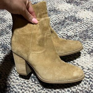 Splendid Tan Suede Booties - 6.5